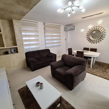 Adonis Apartment Новий Сад Екстер'єр фото