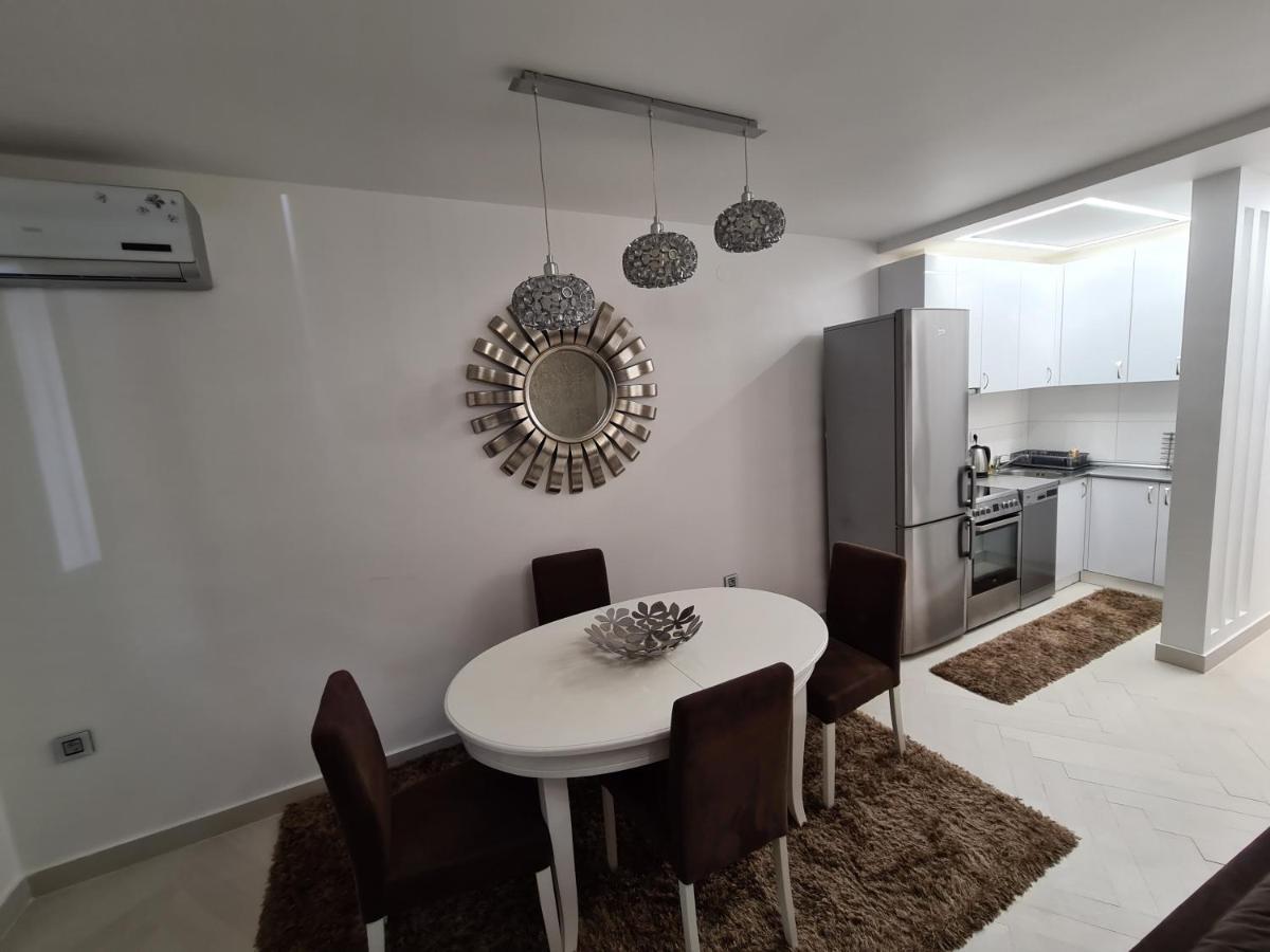 Adonis Apartment Новий Сад Екстер'єр фото